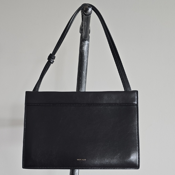 Wandler Hannah Leather Shoulder Bag In Black